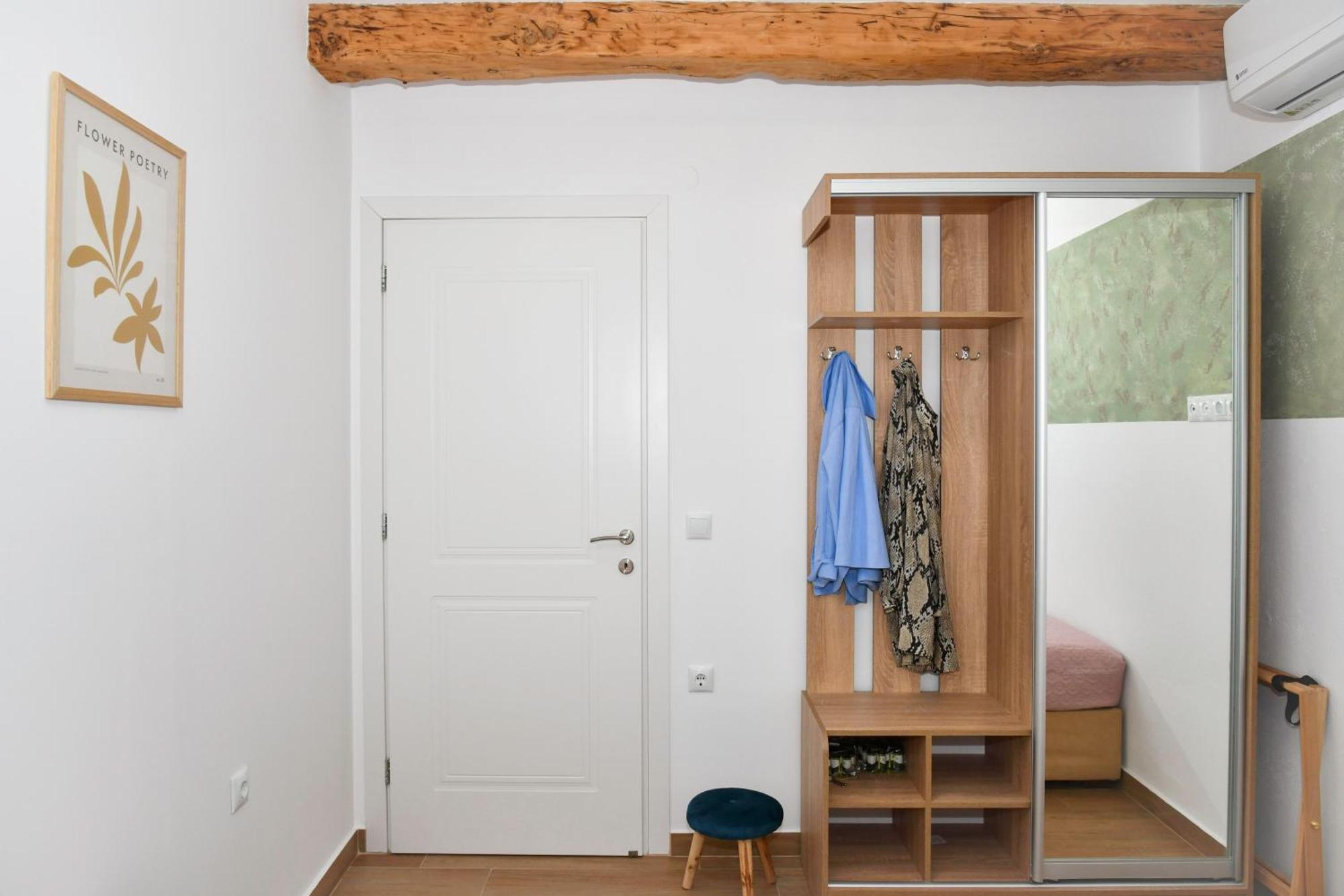 לפקימי Captain Theo'S Modern Apartment Maria מראה חיצוני תמונה